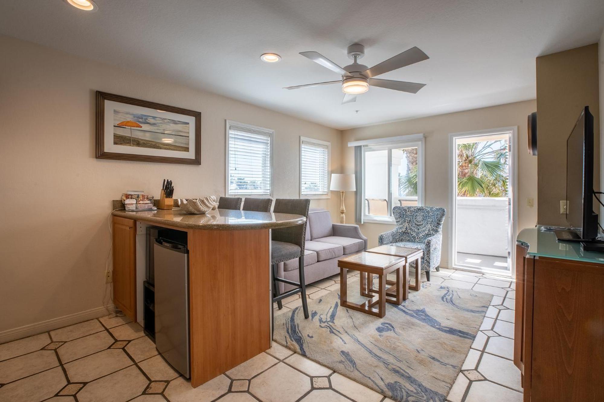 San Clemente Cove Resort Bagian luar foto