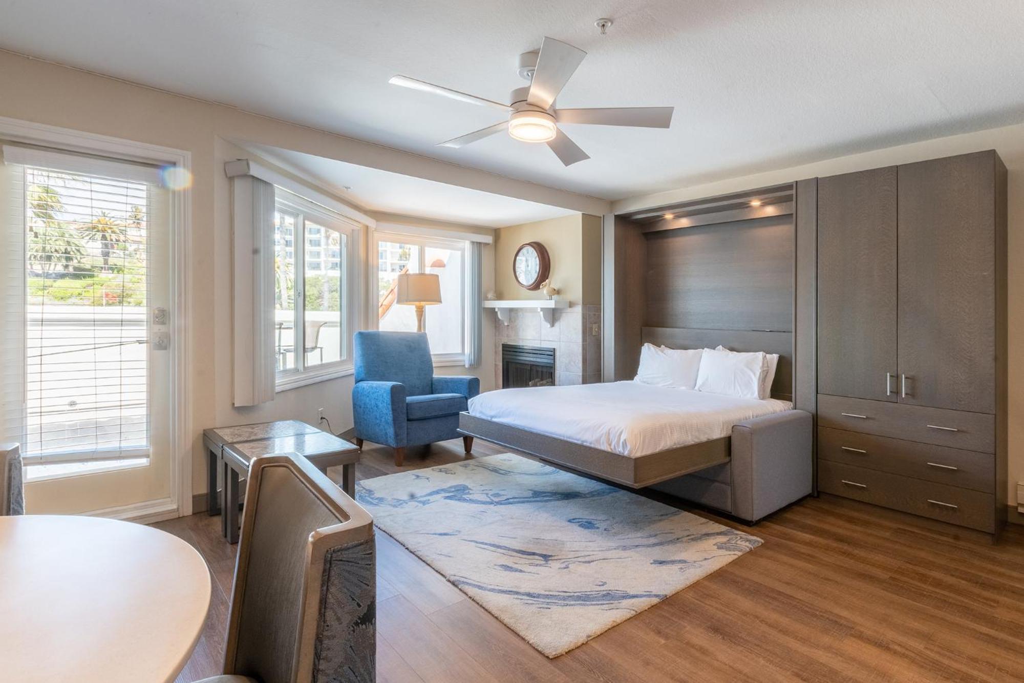 San Clemente Cove Resort Bagian luar foto