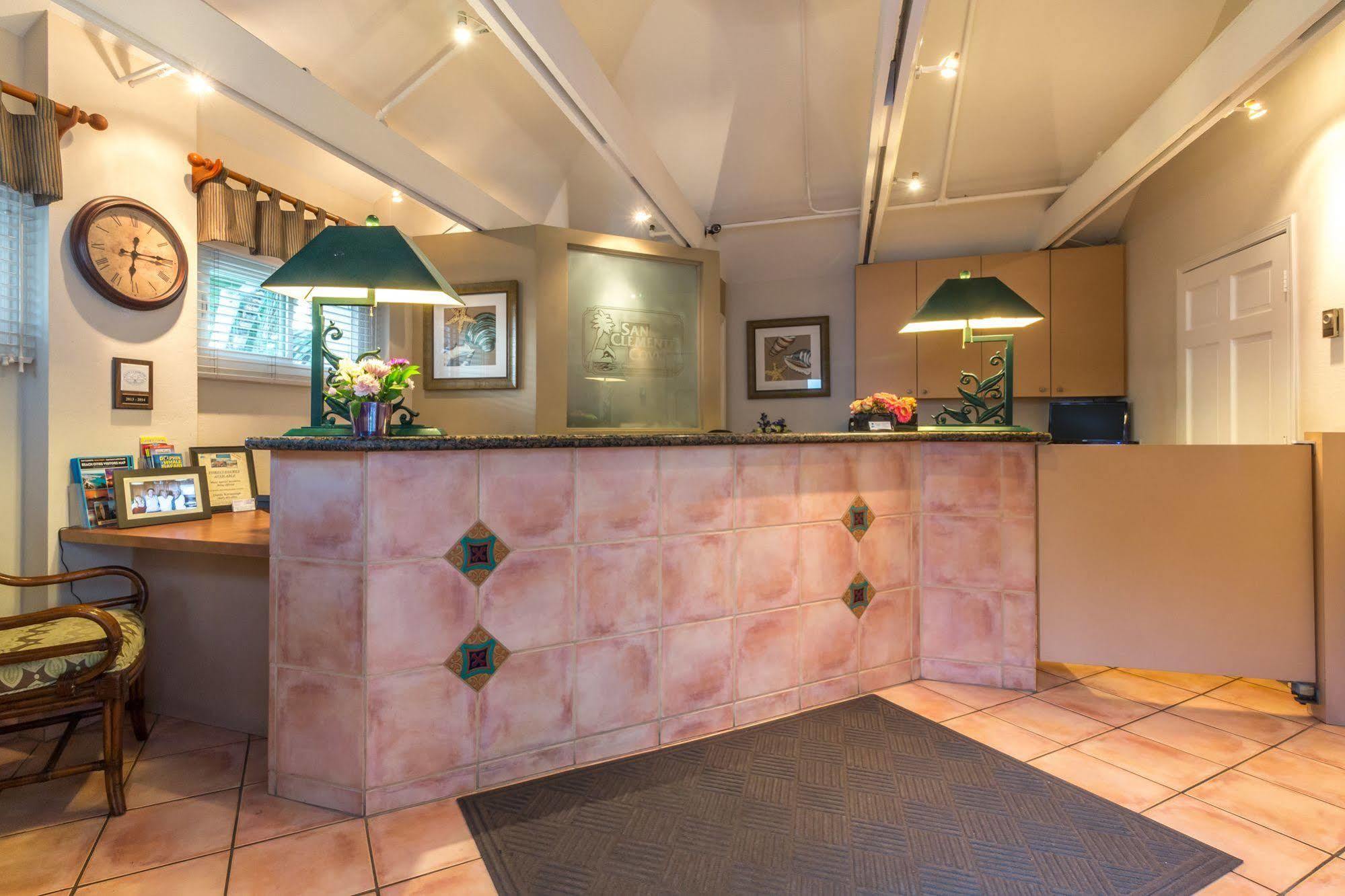 San Clemente Cove Resort Bagian luar foto